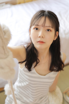 美人邻居