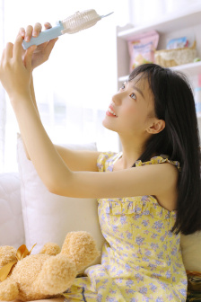床+人+棉签+冰块+牛奶祺鑫